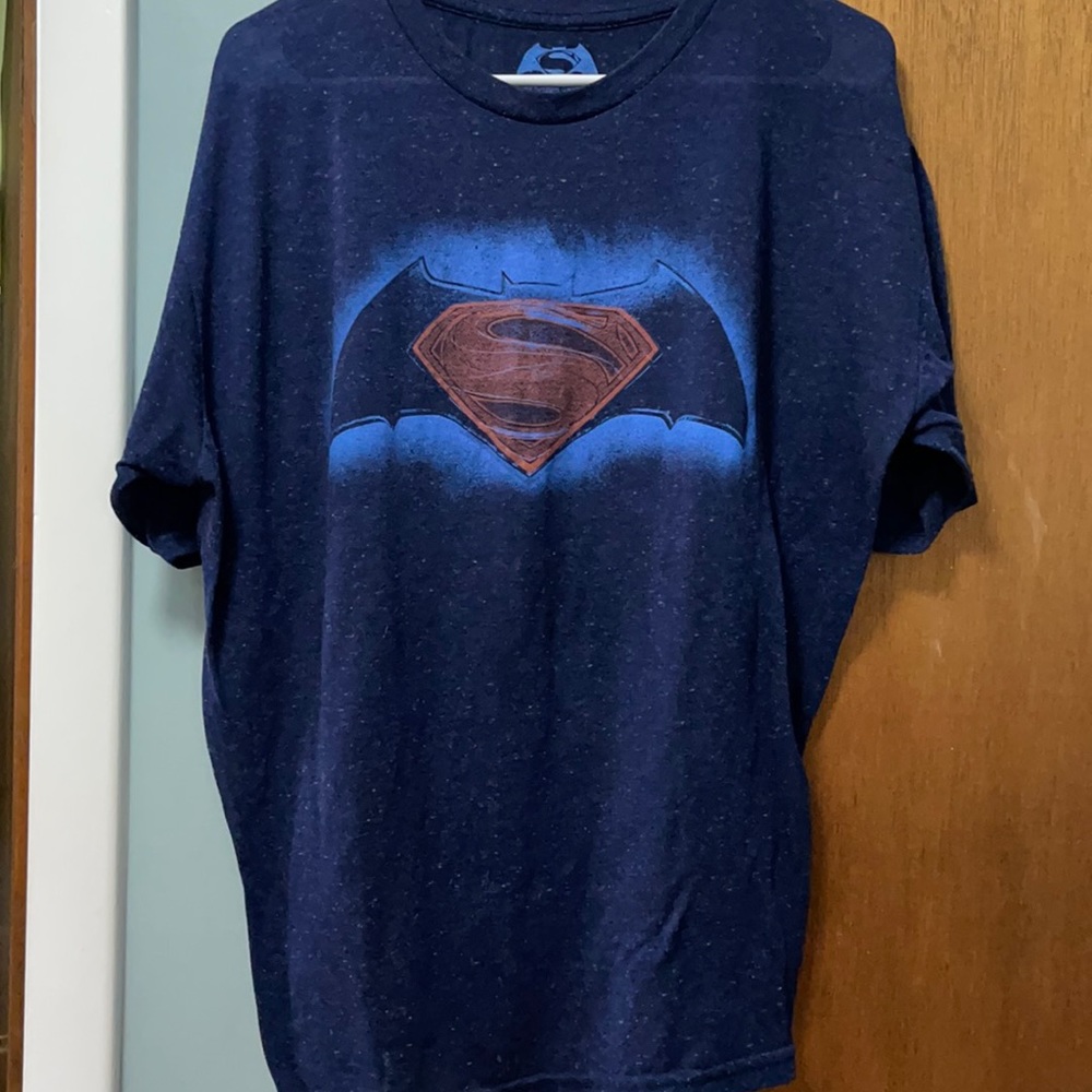 Superman vs Batman shirt